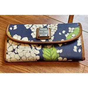 Dooney & Bourke Hydrangea print wallet